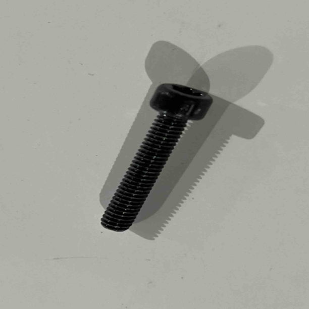 ES410 cylindrical head torx screws with column